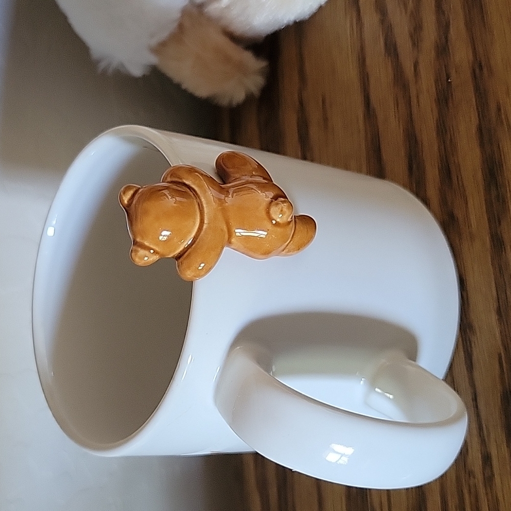 Muggamals Coffee Mug Cup Bear And Honey Bees By Applause - Picture 4 of 9